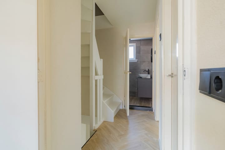 Foto 25 van Waalstraat 87