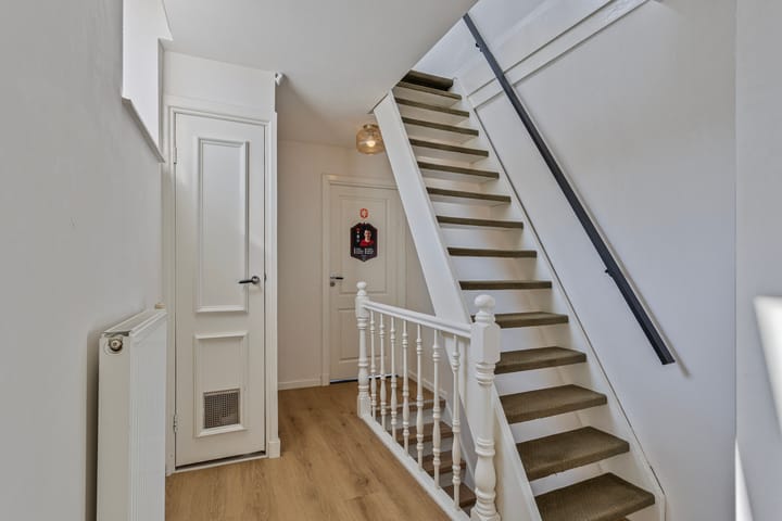 Photo 31 of Toussaintstraat 1