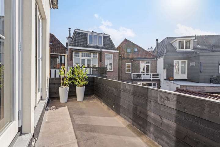 Photo 37 of Toussaintstraat 1