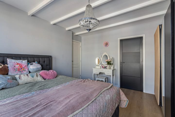 Photo 42 of Toussaintstraat 1