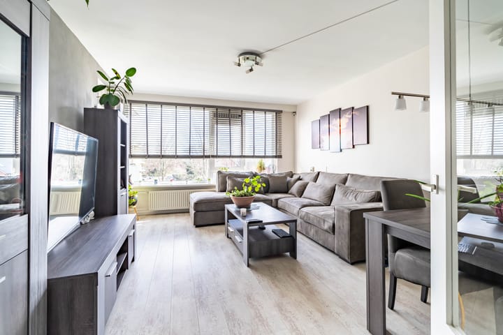 Photo 11 of Gravin Juliana van Stolberglaan 693