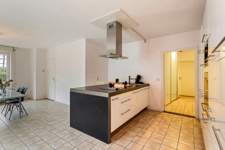 Foto 6 van Rondelenstraat 8