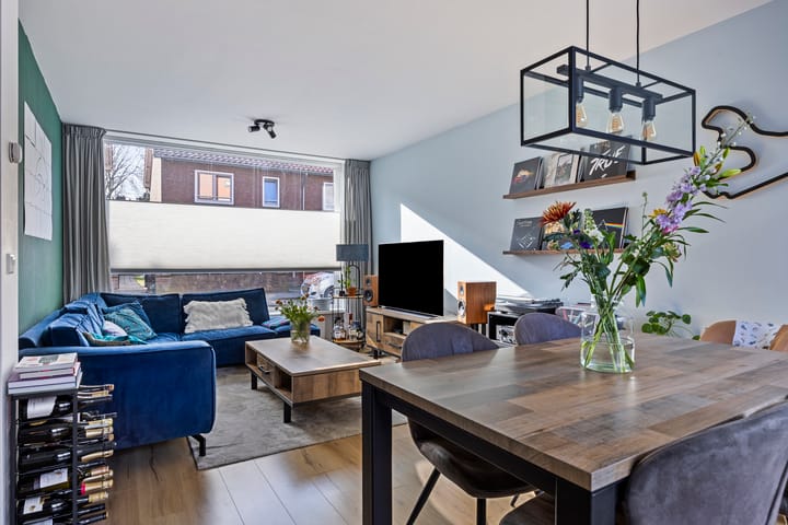 Foto 2 van Outshoornstraat 44