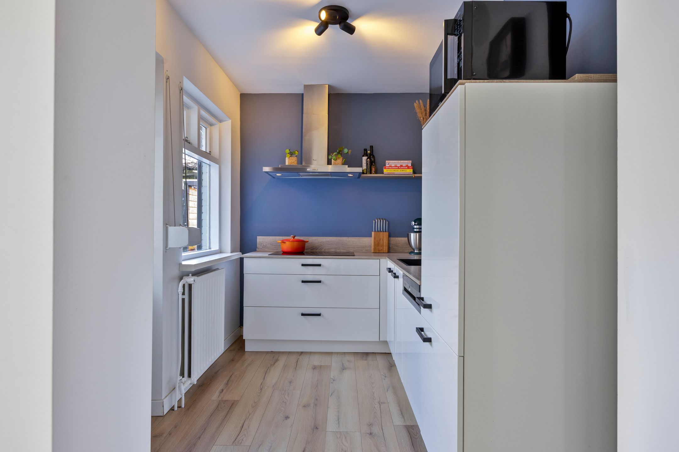 Foto 12 van Outshoornstraat 44