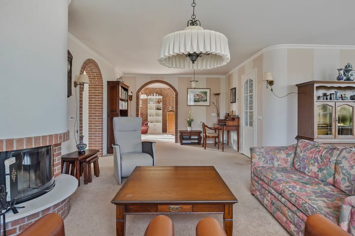 Foto 8 van Eikenlaan 1