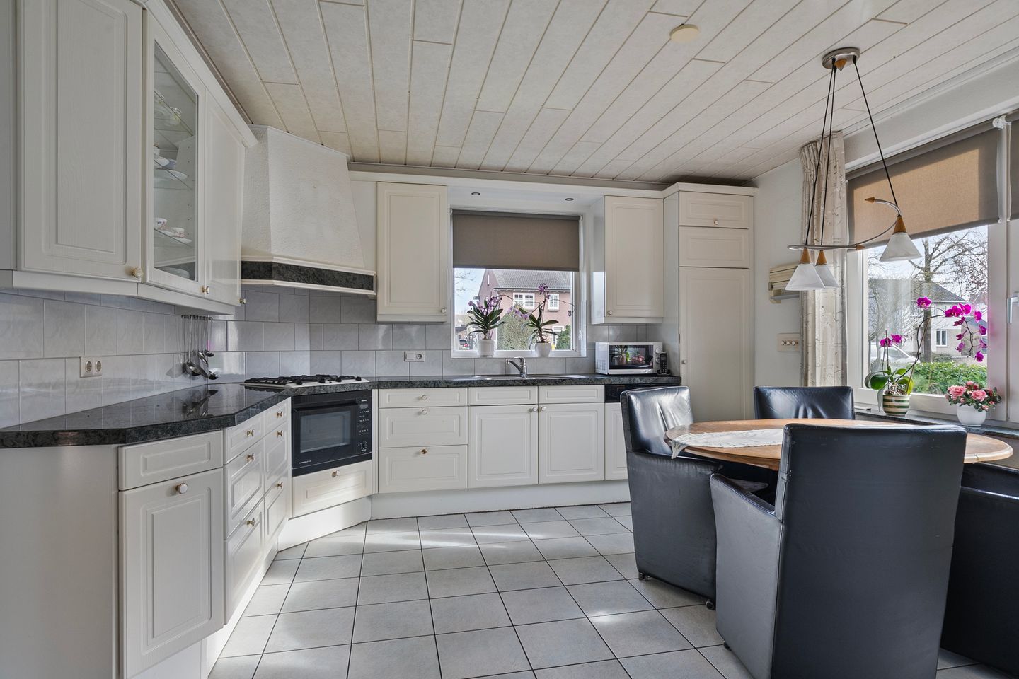 Photo 10 of Eikenlaan 1