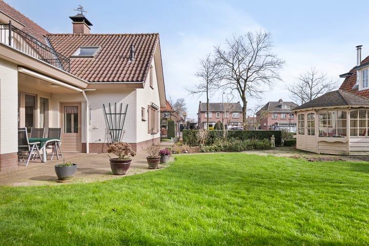 Foto 36 van Eikenlaan 1