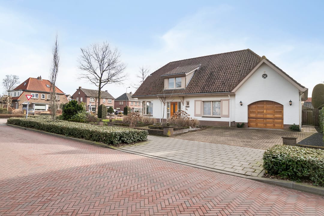 Photo 37 of Eikenlaan 1