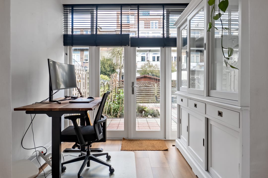 Foto 16 van Volkerakstraat 56