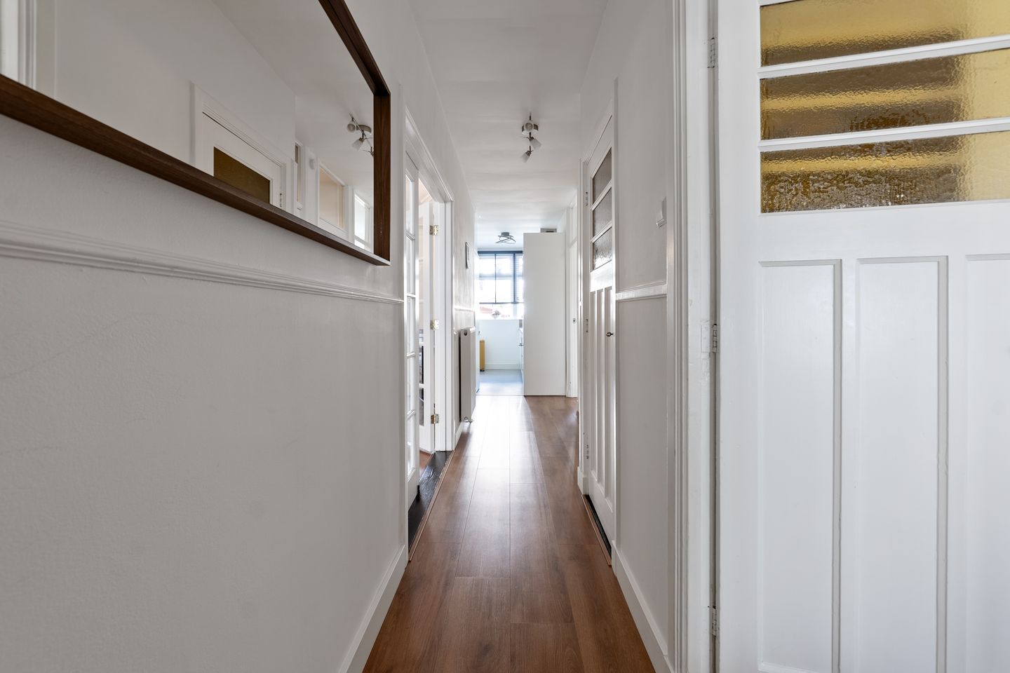 Foto 19 van Volkerakstraat 56