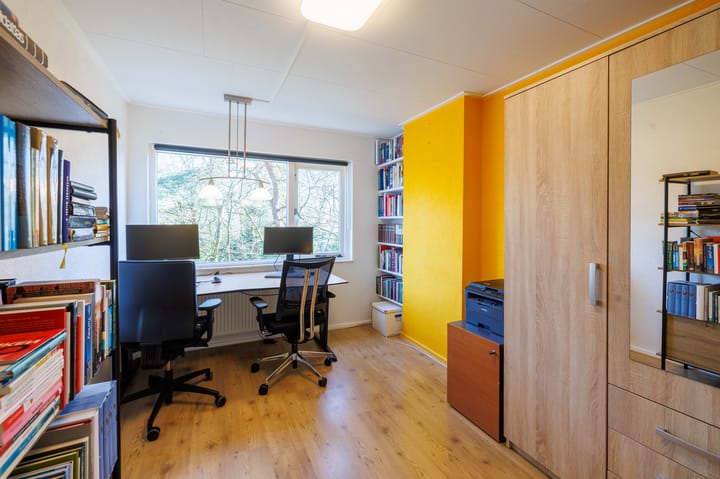 Foto 20 van van Heutszlaan 92-1