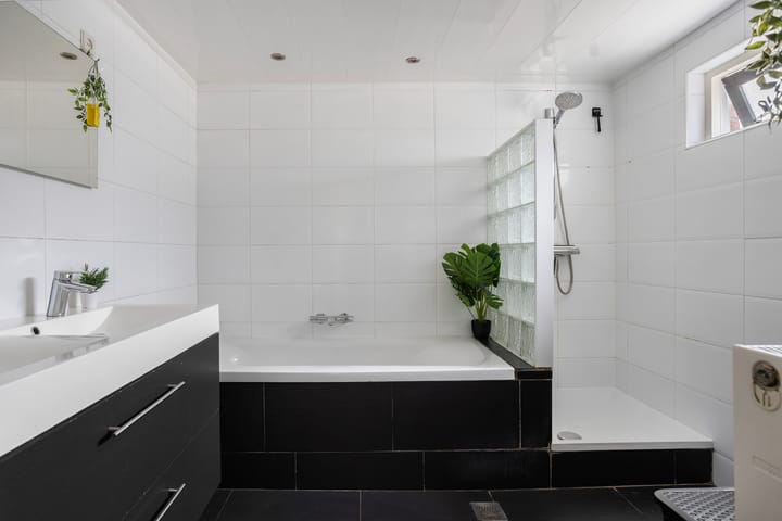 Photo 20 of Kanaalweg 3-C