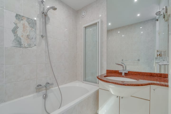 Photo 21 of Logger 182