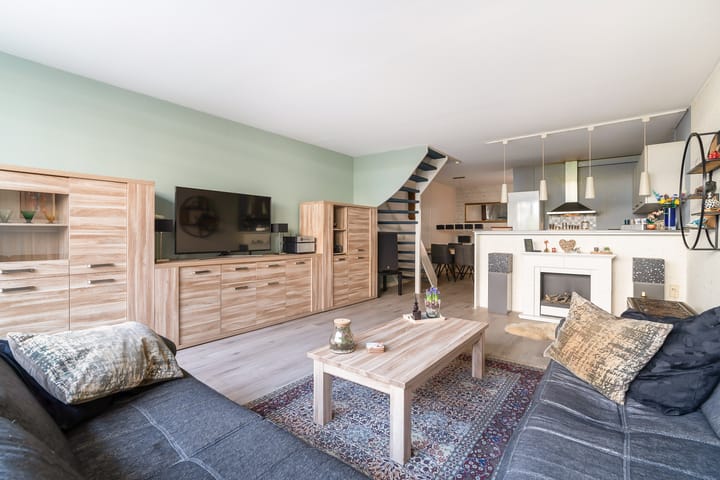 Foto 11 van Zjoekowlaan 41