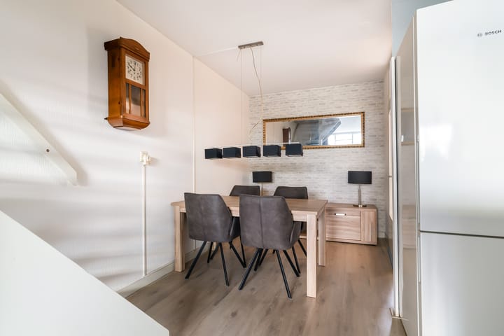 Foto 13 van Zjoekowlaan 41