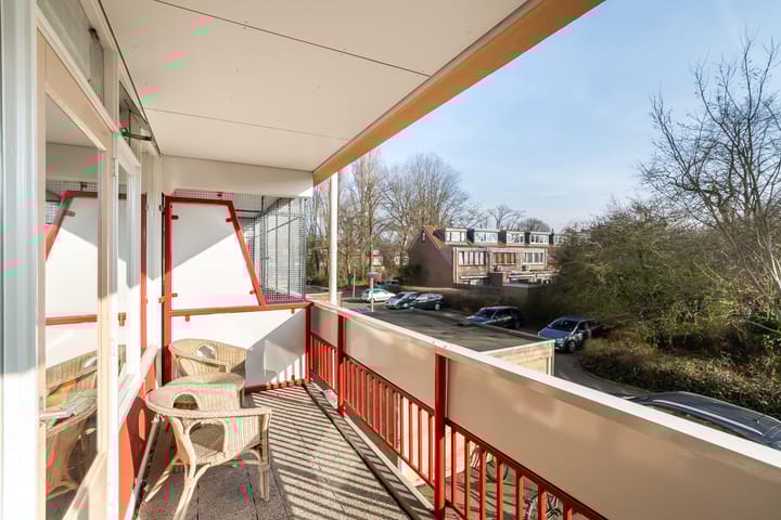 Foto 22 van Zjoekowlaan 41