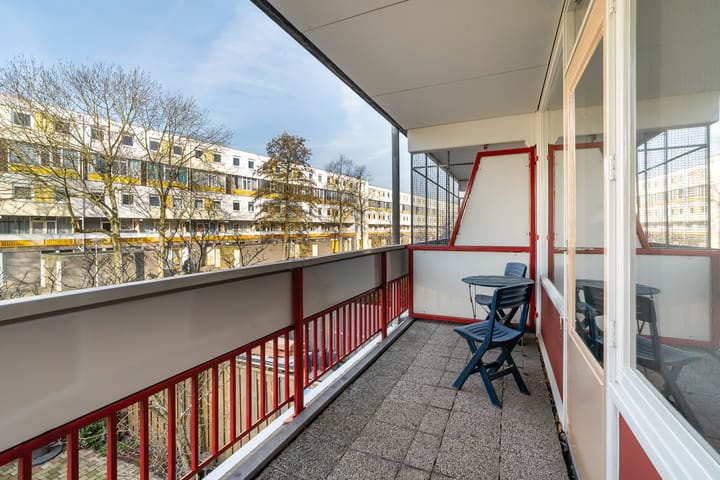 Foto 27 van Zjoekowlaan 41