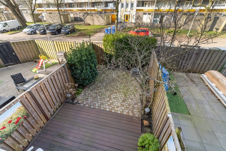 Foto 28 van Zjoekowlaan 41