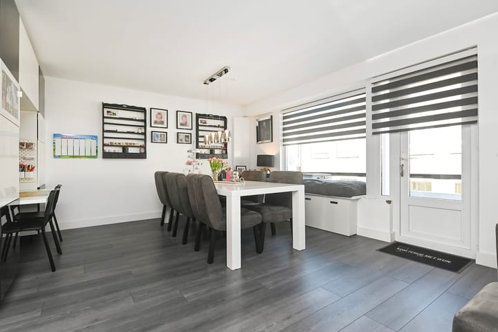 Foto 13 van Loosduinse Hoofdstraat 276