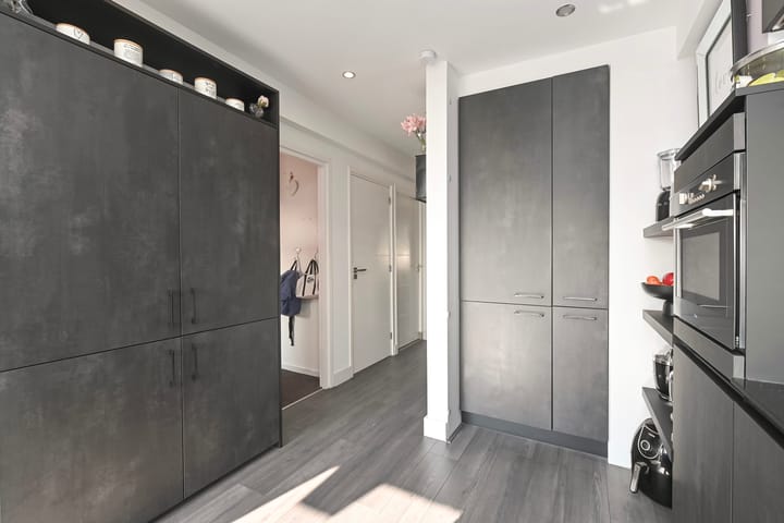 Foto 20 van Loosduinse Hoofdstraat 276