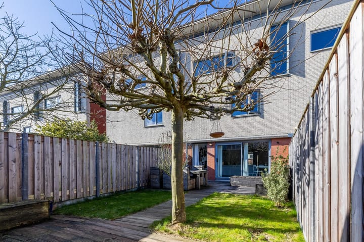 Foto 37 van Woestduijnstraat 42