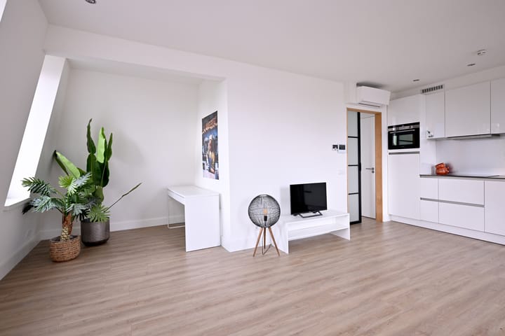 Foto 11 van Boedekerstraat 12-C