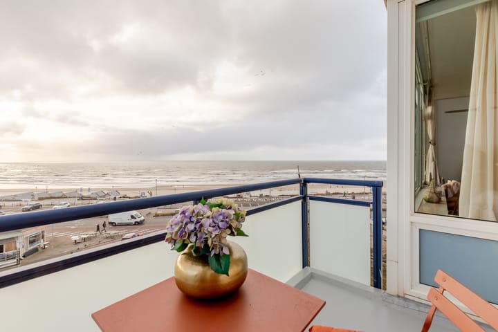 Foto 1 van de Ruyterstraat 106