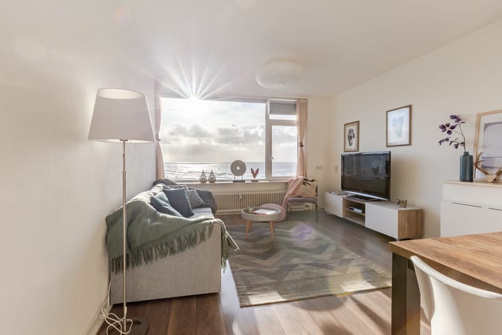 Foto 4 van de Ruyterstraat 106