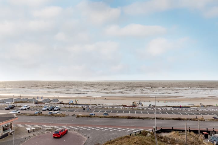 Foto 17 van de Ruyterstraat 106