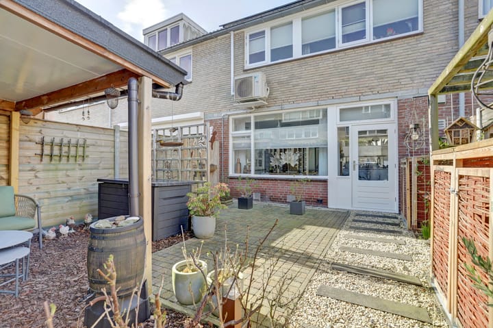 Foto 32 van Bredastraat 33