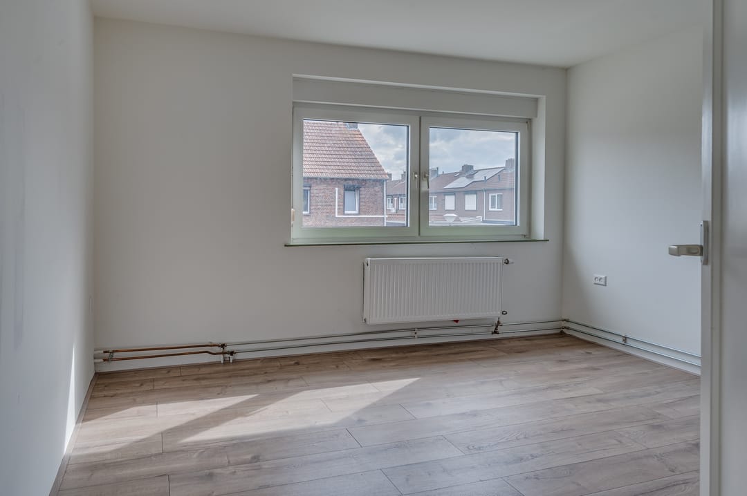 Photo 13 of Thorbeckestraat 17