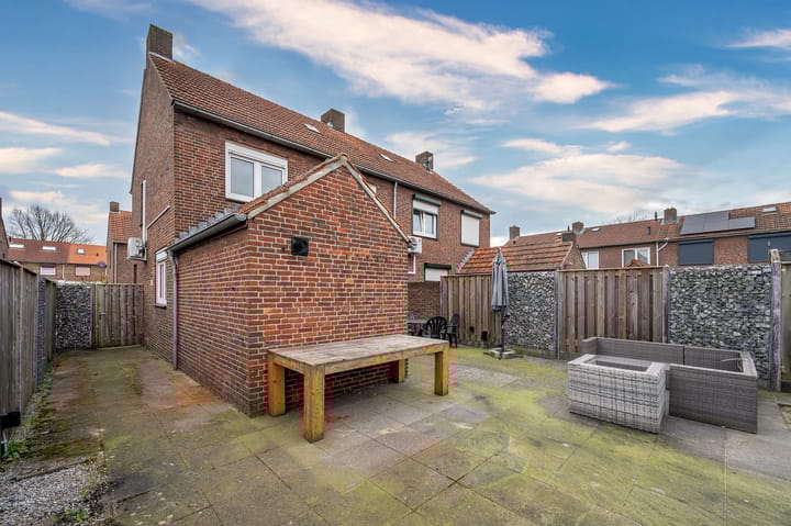 Foto 22 van Thorbeckestraat 17