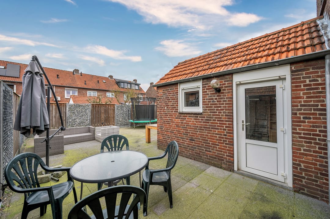 Photo 23 of Thorbeckestraat 17