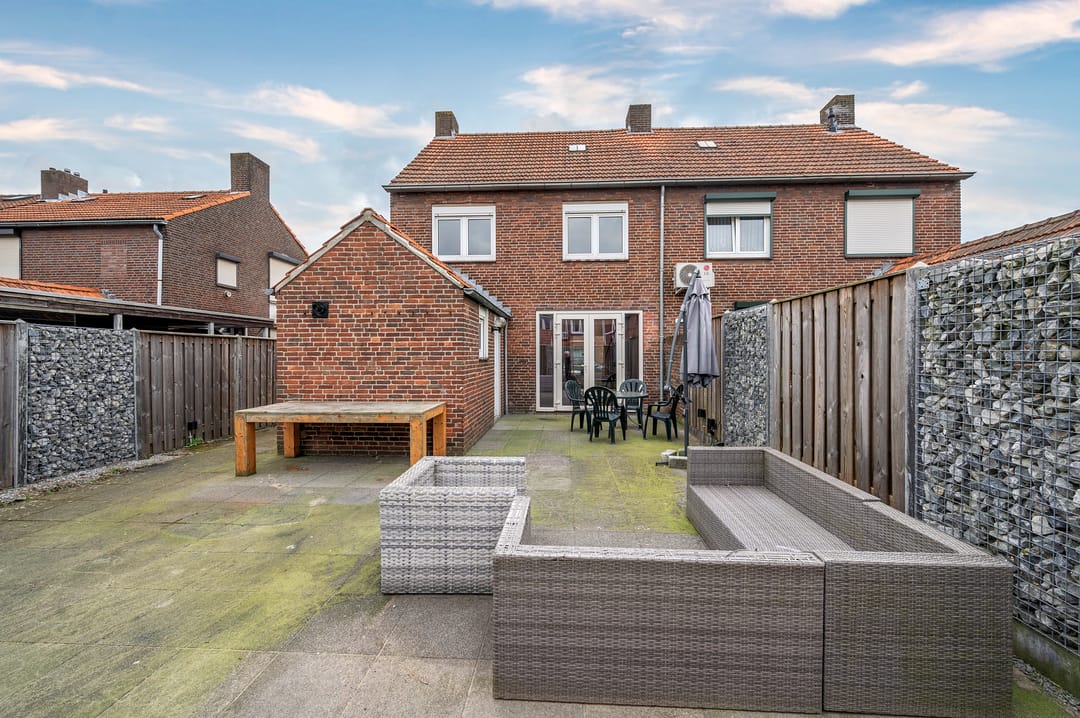 Photo 26 of Thorbeckestraat 17