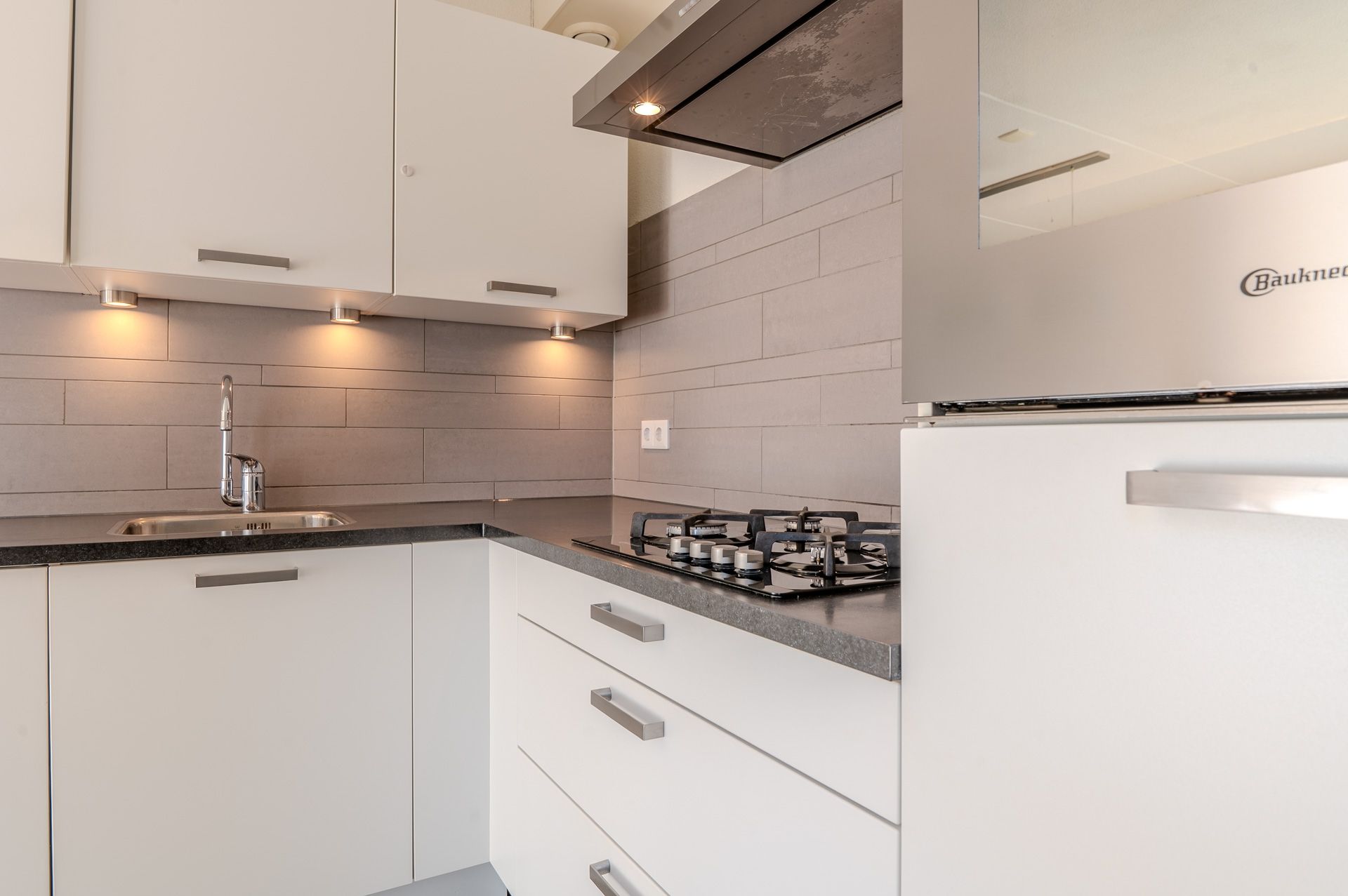 Foto 21 van Donkershoekstraat 18