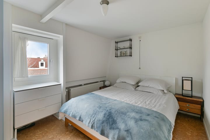 Foto 23 van Van Gentstraat 28-2