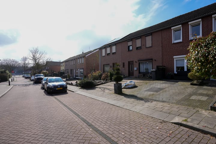 Foto 57 van van Goyenstraat 12