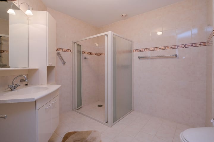 Foto 25 van Hanzelaan 76