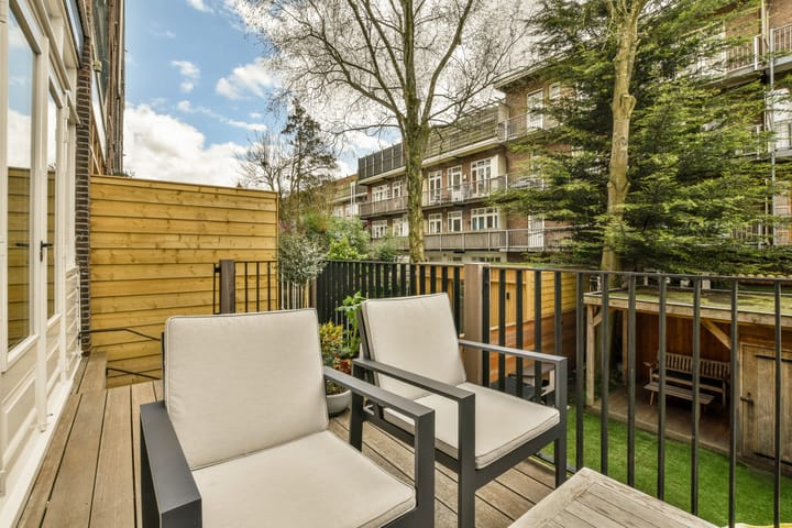 Foto 22 van Linnaeusparkweg 90-H