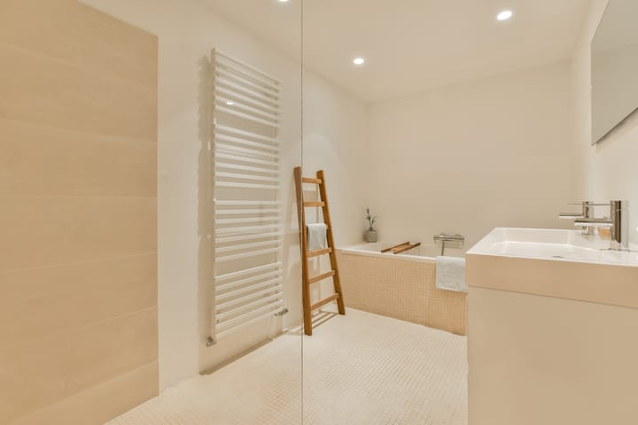 Foto 27 van Linnaeusparkweg 90-H