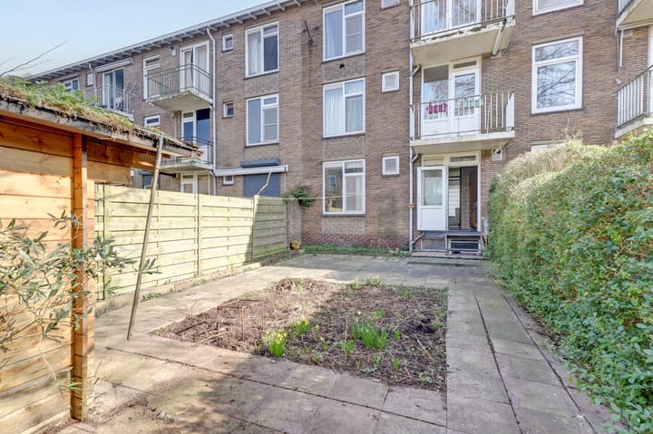 Foto 25 van Frederik Hendriklaan 81