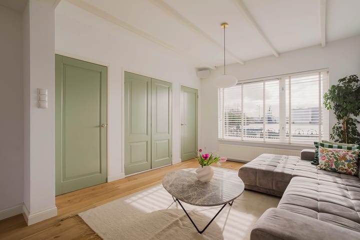 Photo 2 of Aalsmeerderdijk 288