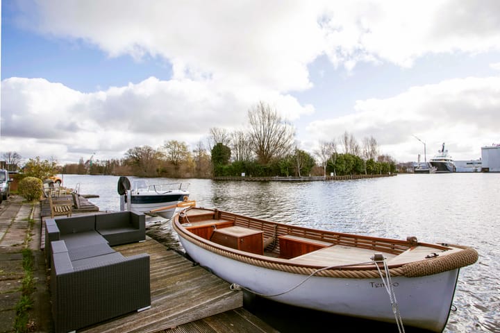 Photo 3 of Aalsmeerderdijk 288