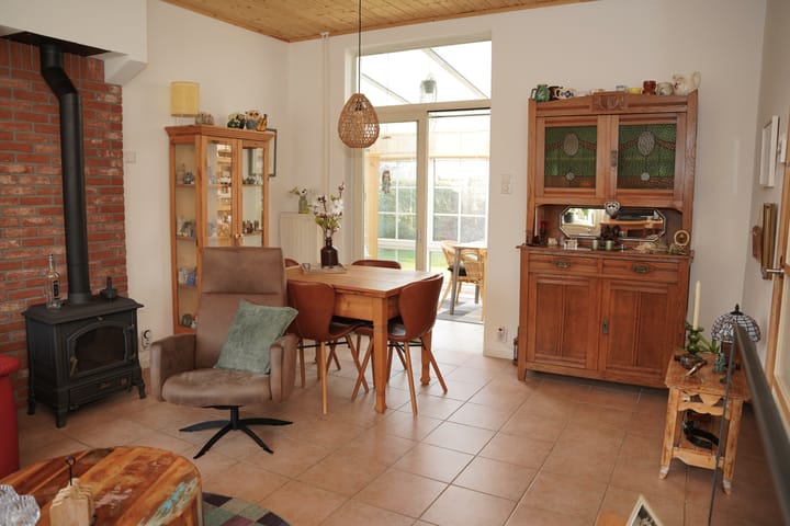 Foto 8 van Burg. Verplankeplein 5