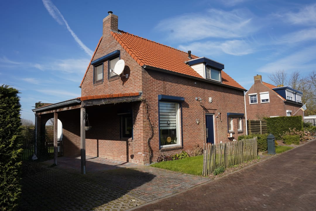 Foto 2 van Burg. Verplankeplein 5