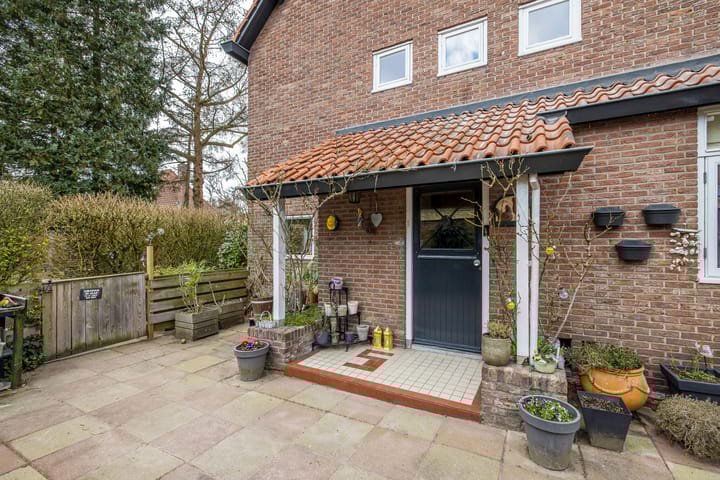 Foto 3 van Dr. Julius Röntgenlaan 5