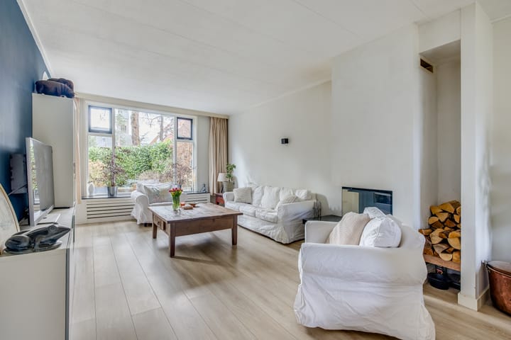 Foto 5 van Dr. Julius Röntgenlaan 5