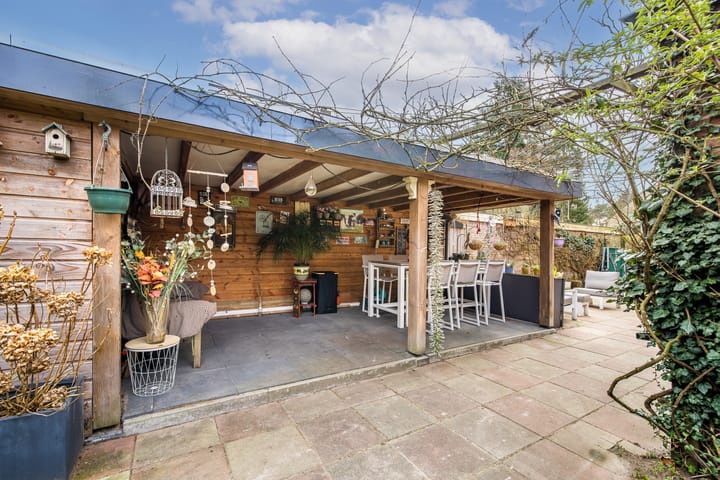 Foto 30 van Dr. Julius Röntgenlaan 5