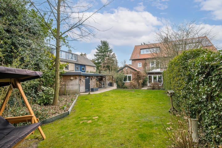 Foto 32 van Dr. Julius Röntgenlaan 5