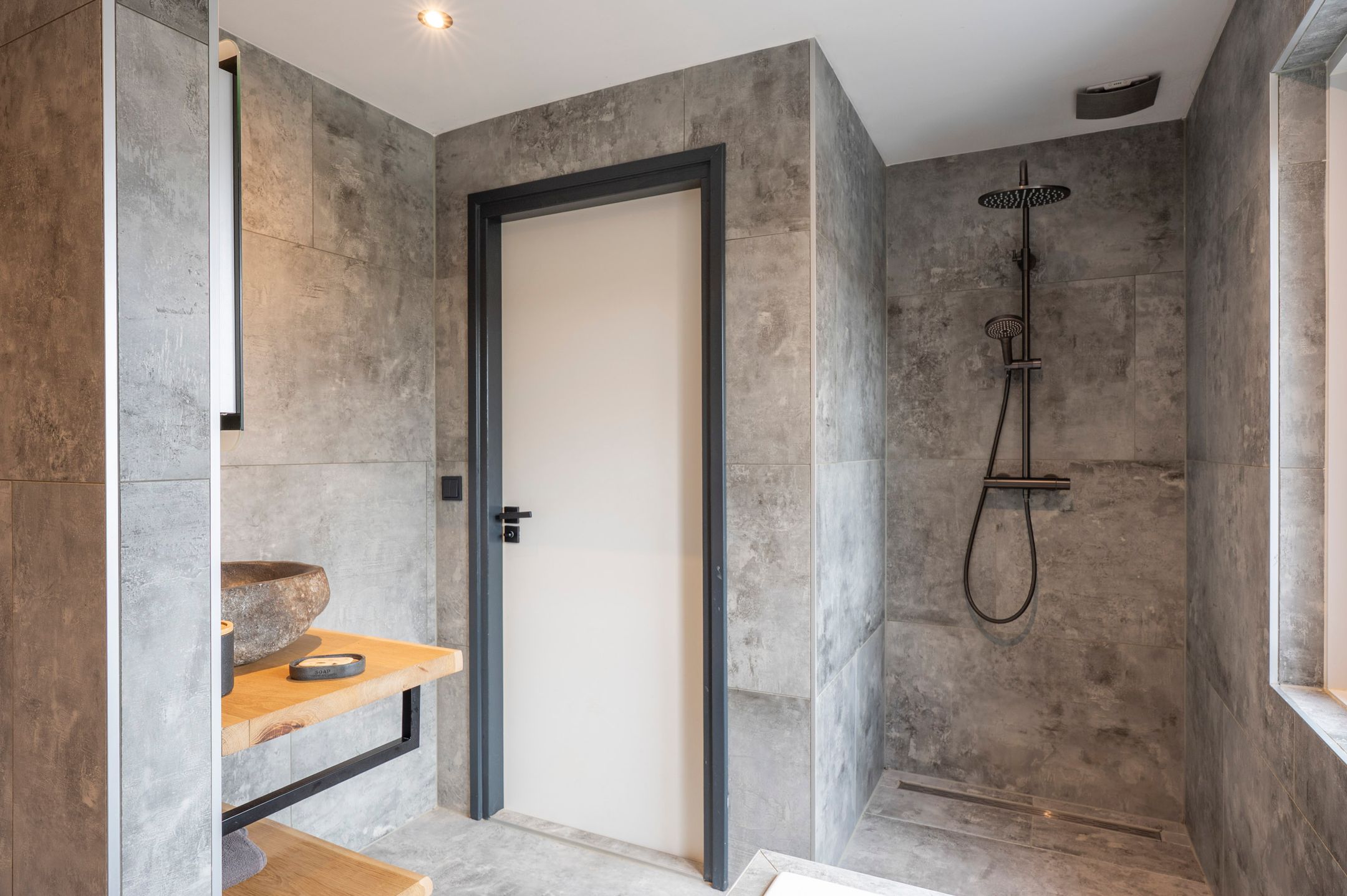 Foto 24 van Julianastraat 36